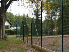 Montáž tenisového pletiva – Lipovka Montáž tenisového pletiva – Lipovka